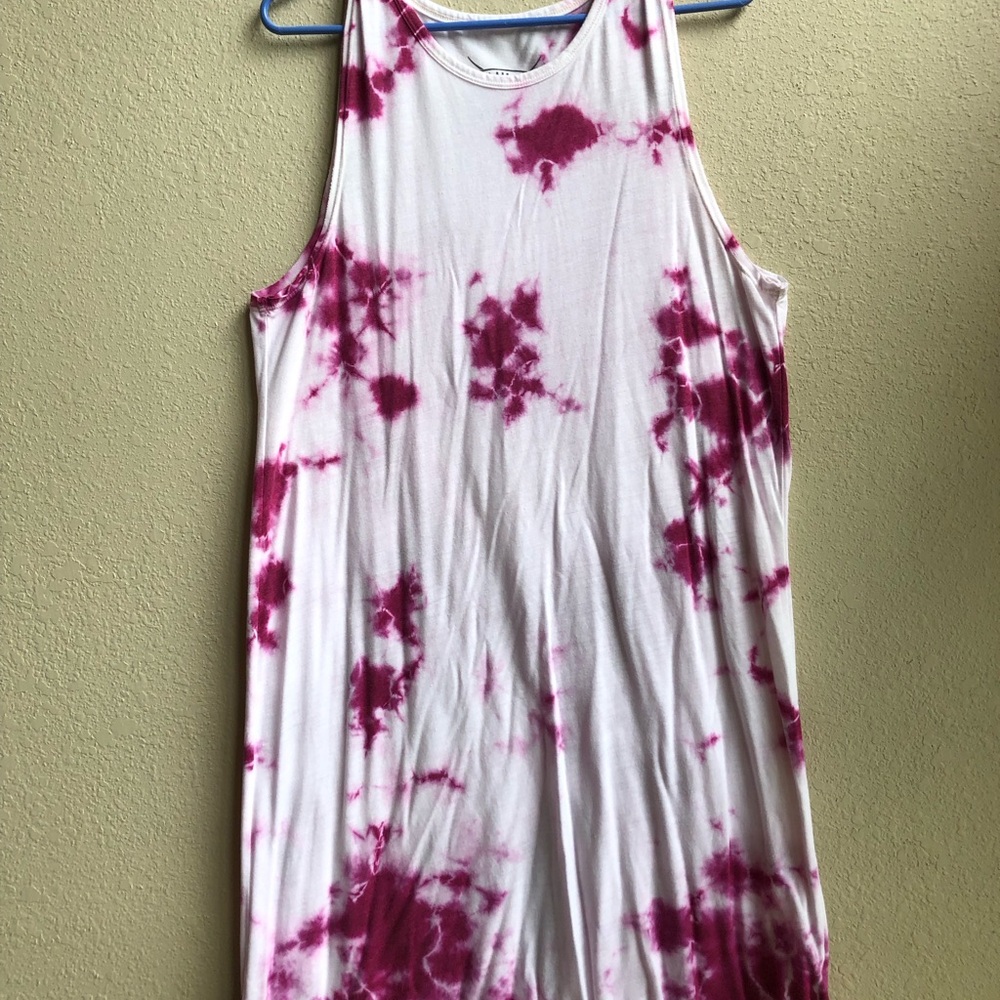 Maui Nix Pink Tie Dye Knee-Length Beach Dress